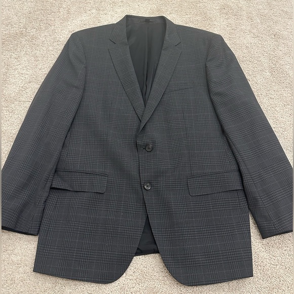 Hugo Boss Jacket - Picture 2 of 5